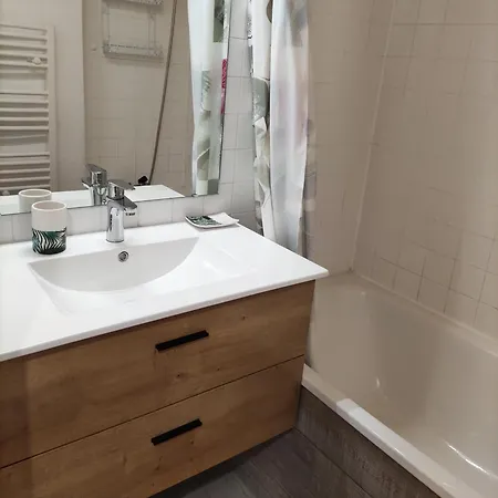 Altair Jolie T2 Confortable Skis Aux Pieds Apartment