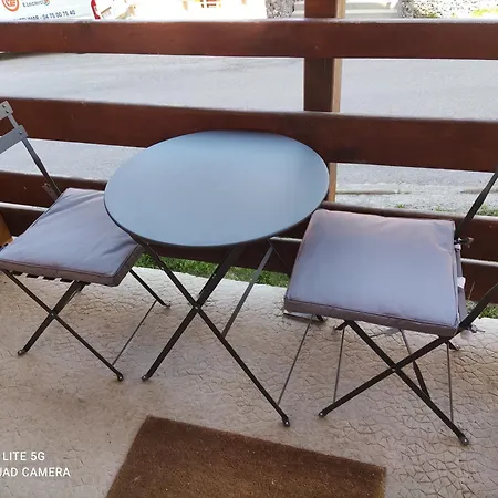 Appartement *risoul* Jolie T2 De 5/6 Couchages *